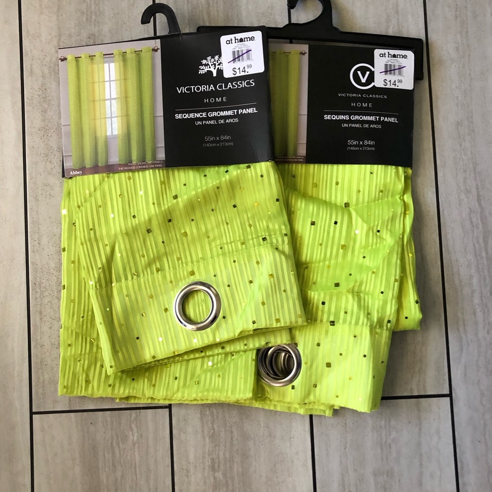 Sequence Grommet Panel x 2 - 55in x 84in